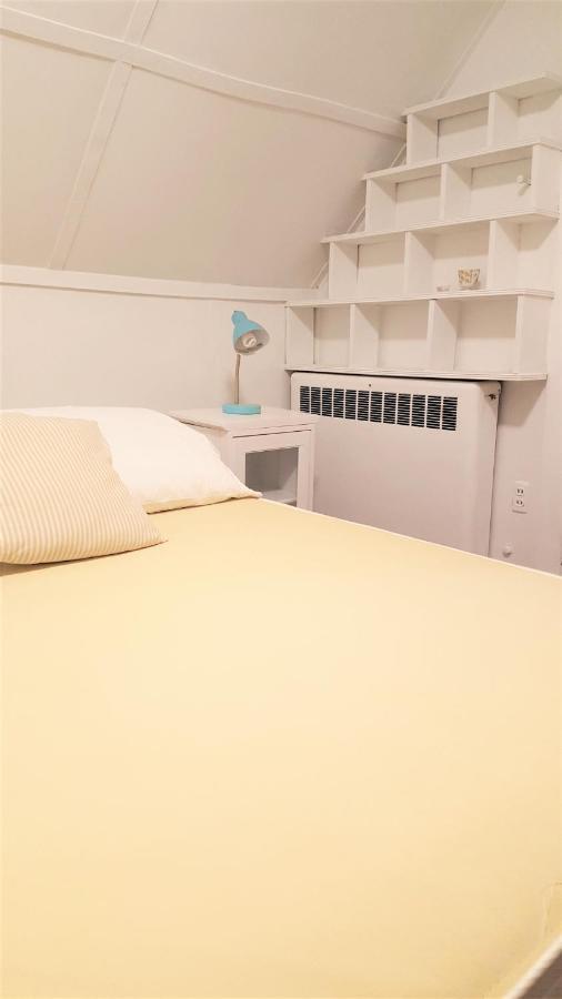 The Avondale Attic Apartment Chicago Bagian luar foto