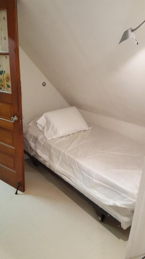 The Avondale Attic Apartment Chicago Bagian luar foto