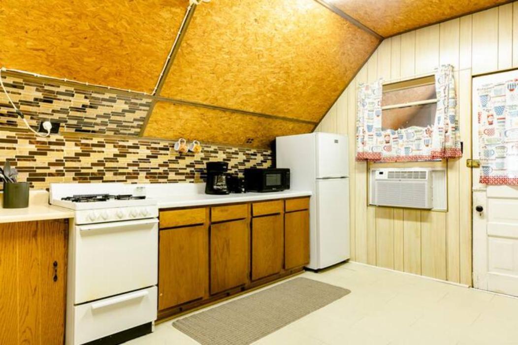 The Avondale Attic Apartment Chicago Bagian luar foto